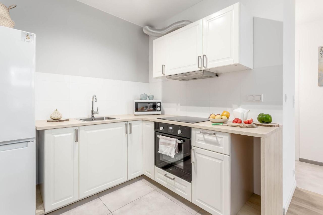 Chill Apartments Mokotow Business Center Варшава Экстерьер фото